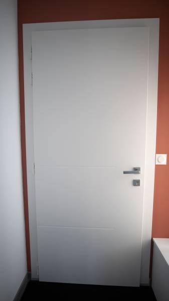 Poser une porte d'entrée en aluminium près du Havre (76)